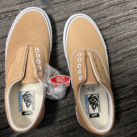 Vans vault engineered - Picture 3 of 3